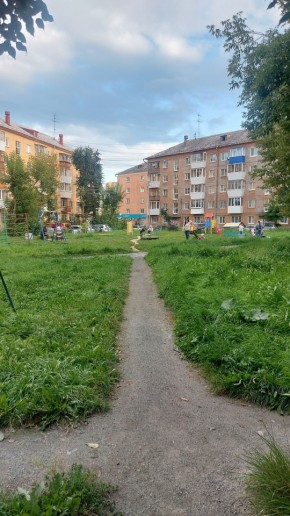 пр-кт. Космонавтов,49а в Верхнем Тагиле - verhnij-tagil.yutvil.ru - фото 12